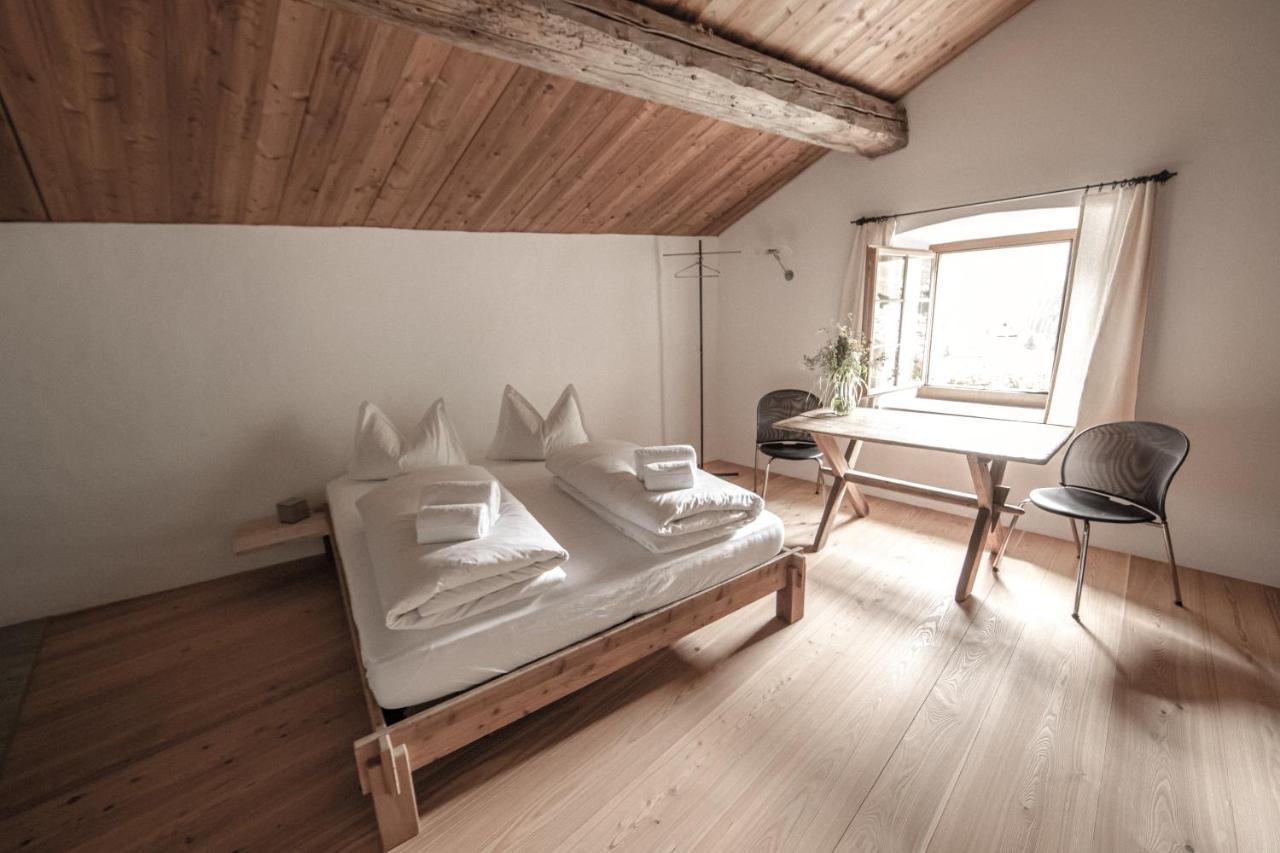 Hotel Weiss Kreuz Splügen Cameră foto